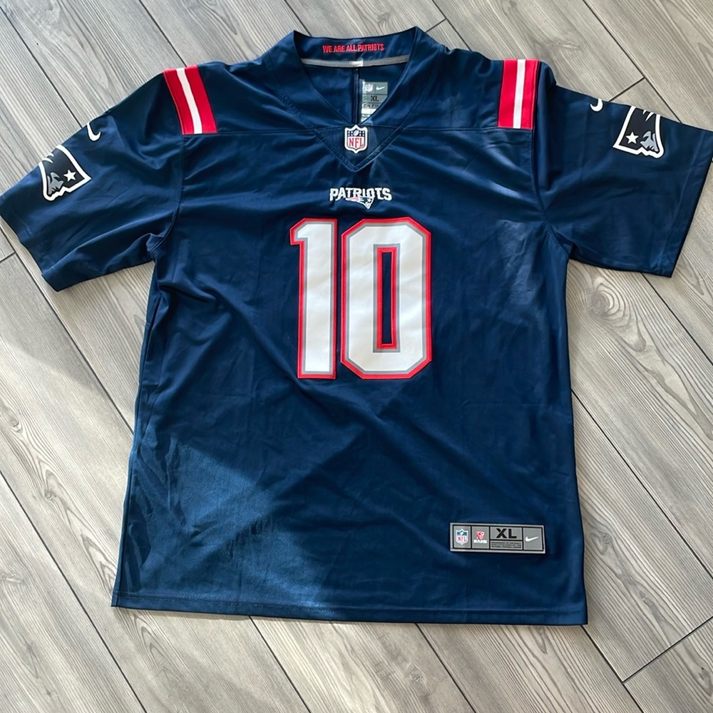 New England Patriots Mac Jones Jersey